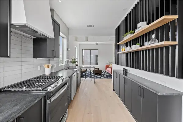 700 Denson Dr #2102, Austin, TX 78752