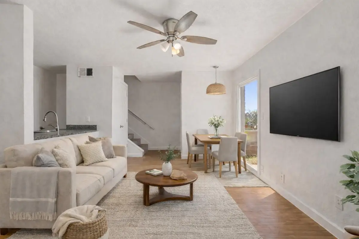 300 E Croslin St #106, Austin, TX 78752 - #1