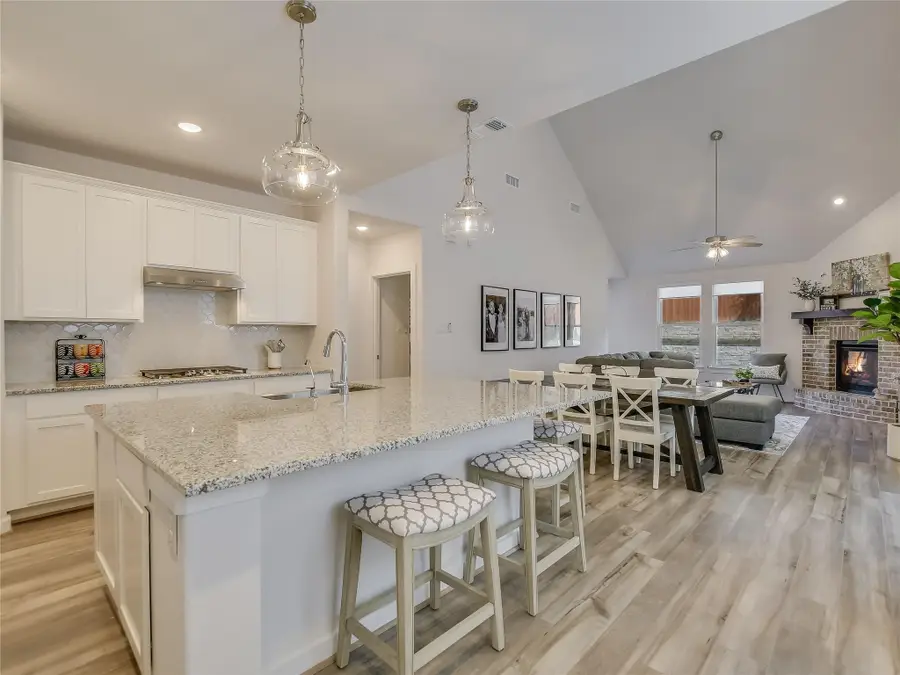 8107 Prairie Rye Dr, Lago Vista, TX 78645 - Image #3