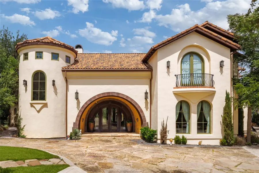7112 Greenshores Dr #3, Austin, TX 78730 - #2