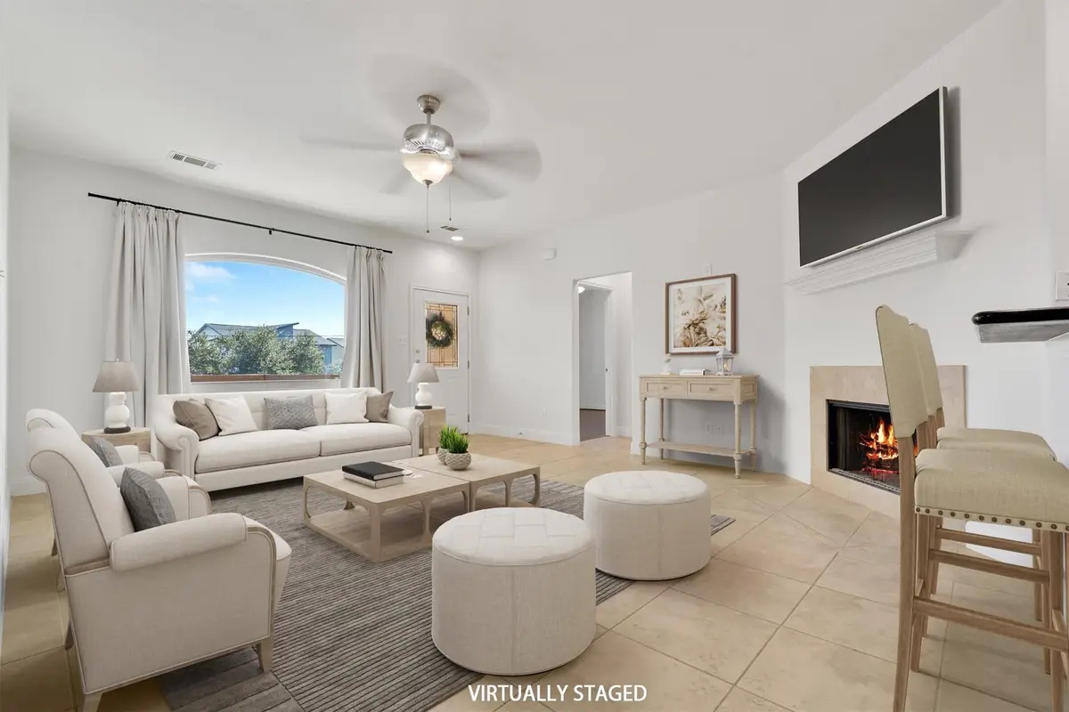 10808 Timber Cir, Dripping Springs, TX 78620 - Image #1