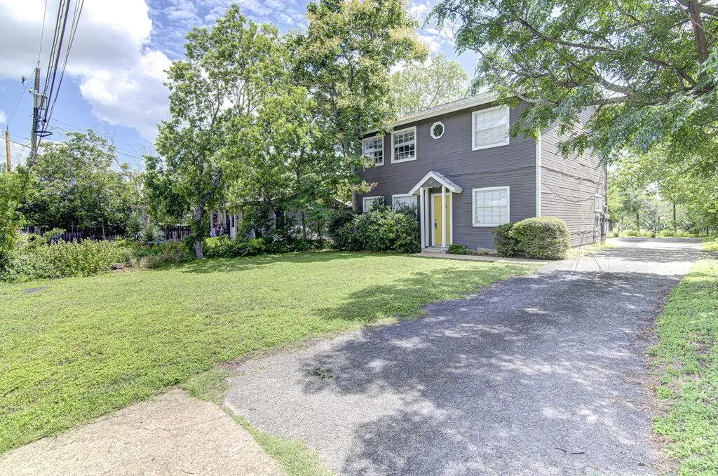 907 Taulbee Ln, Austin, TX 78757 - #1