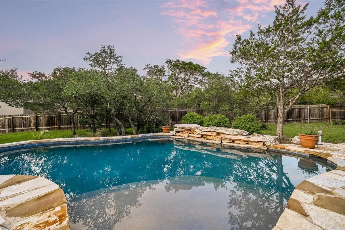 521 Cottonwood Creek Rd, Dripping Springs, TX 78620 - #1