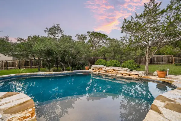 521 Cottonwood Creek Rd, Dripping Springs, TX 78620