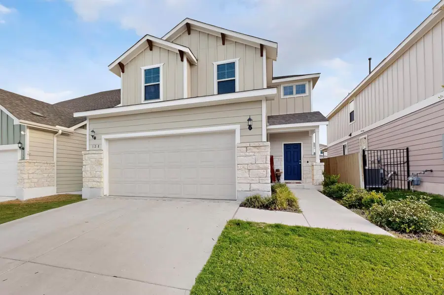 128 Banyon Dr, Liberty Hill, TX 78642 - Image #2