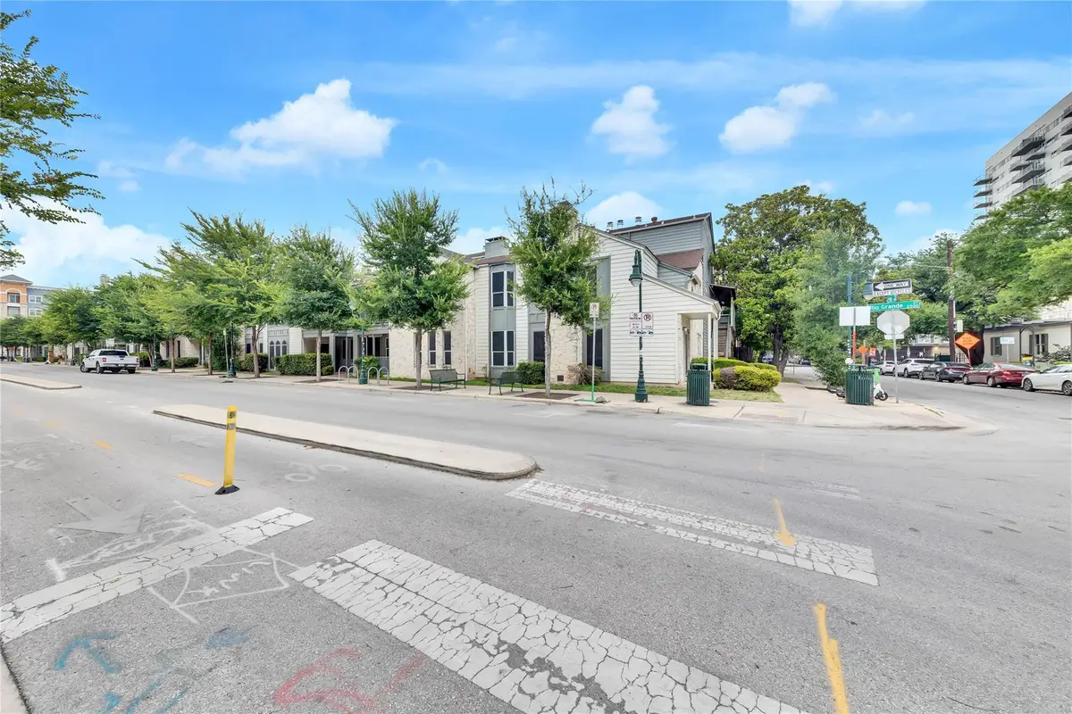2529 Rio Grande St #100, Austin, TX 78705 - #1