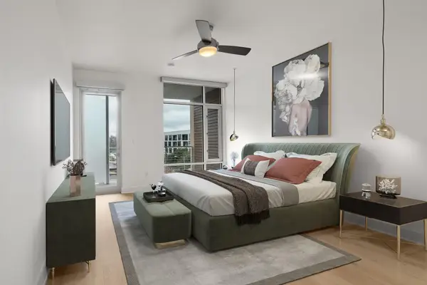 210 Lee Barton Dr #517, Austin, TX 78704