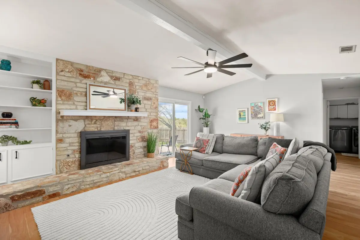 11900 Oakbrook Dr, Austin, TX 78753 - #1