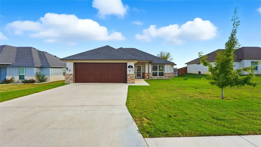109 Elmer Ave, Burnet, TX 78611 - Image #2