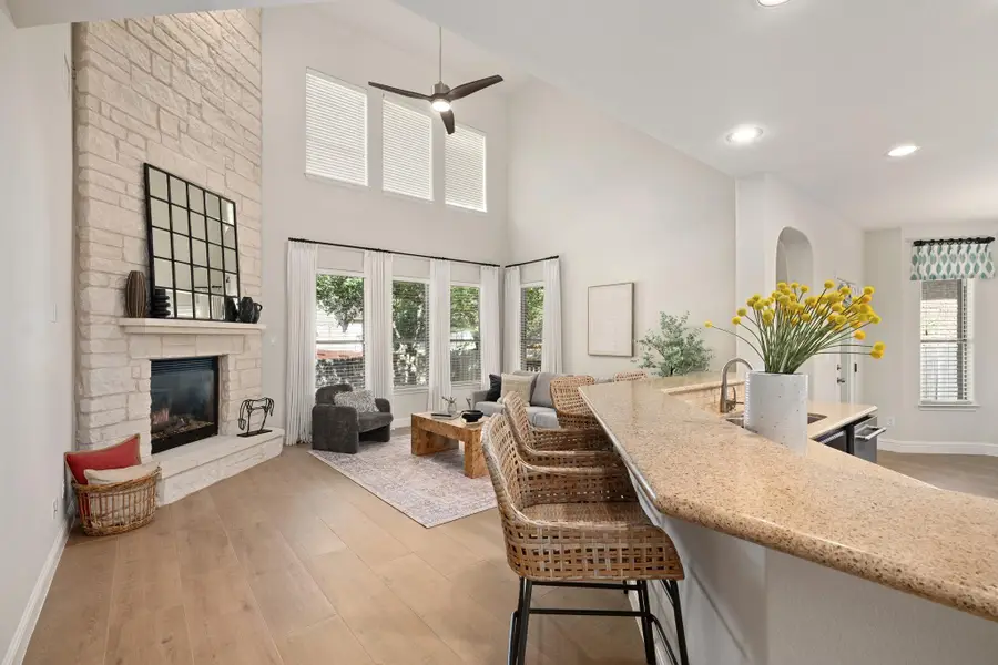 8620 Alophia Dr, Austin, TX 78739 - #2