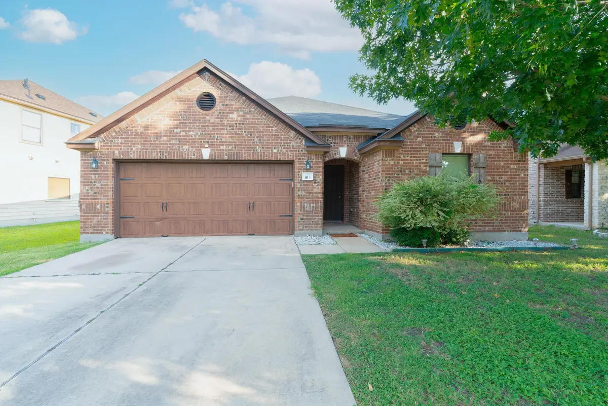 913 Mahomet Dr, Pflugerville, TX 78660 - Image #1