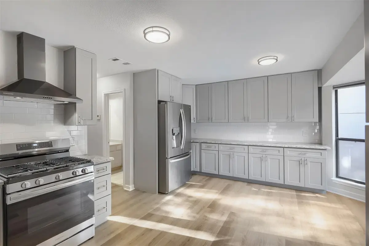 6026 Mount Bonnell Cv, Austin, TX 78731 - #1