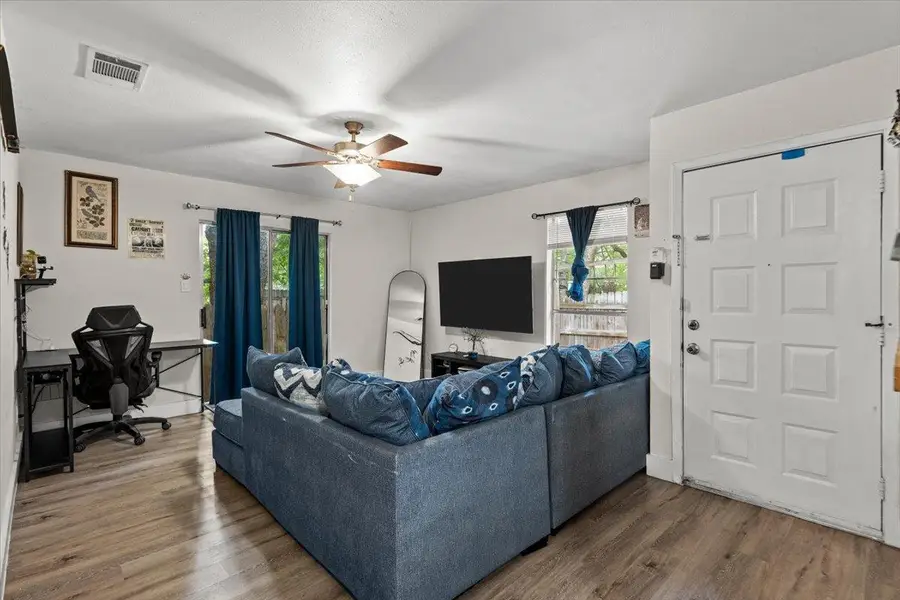 5104 Acorn Cv, Austin, TX 78744 - #2