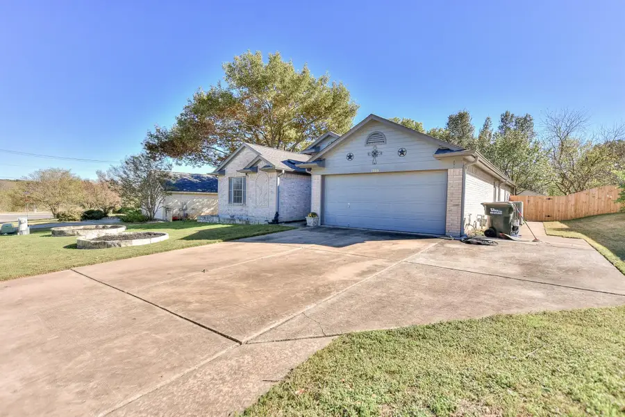 1503 Barcus Dr, Georgetown, TX 78626 - #3