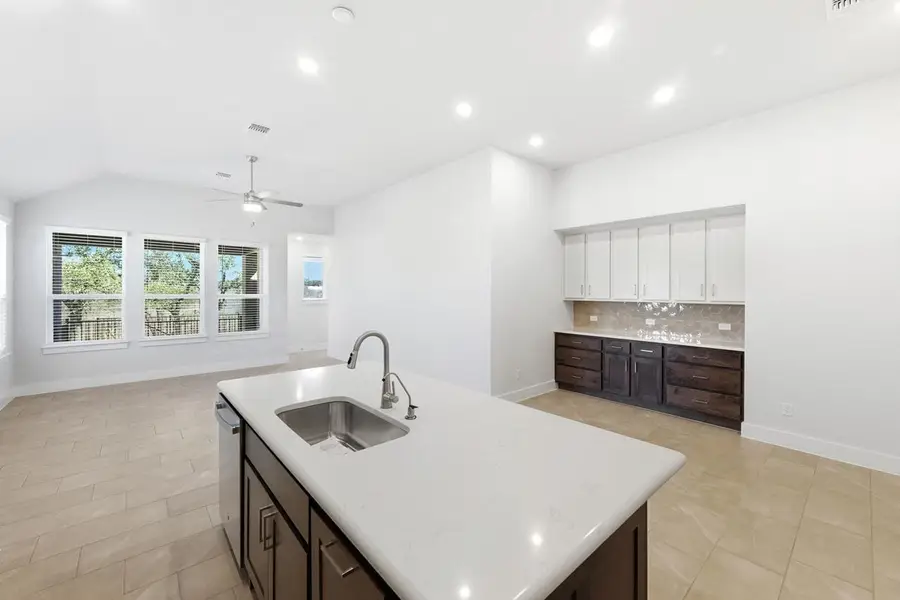 252 Basket Flower Loop, Kyle, TX 78640 - #3