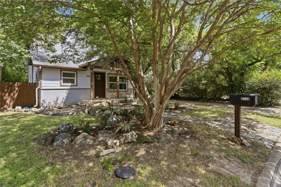 2113 Oxford Ave, Austin, TX 78704 - #2