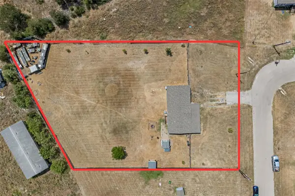 138 Double C Dr, Cedar Creek, TX 78612