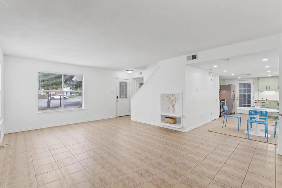 3002 Leaf Ln, Austin, TX 78759 - #3