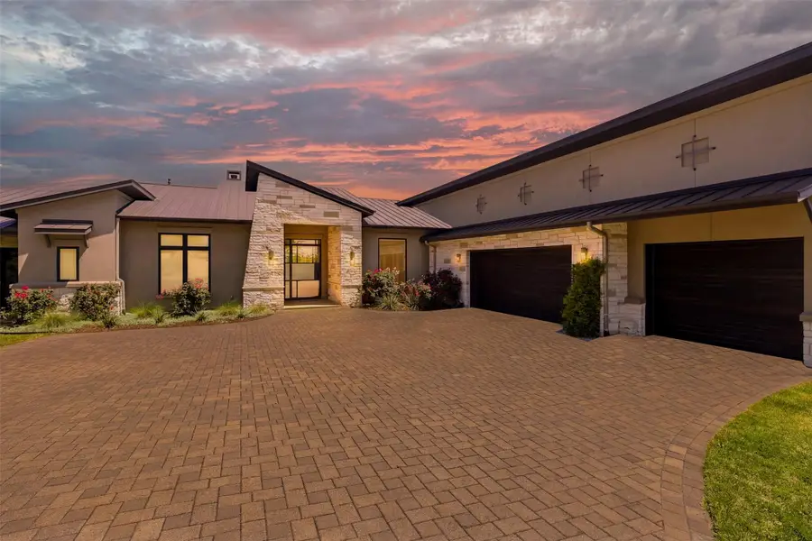 8801 Bellancia Dr, Austin, TX 78738 - #2
