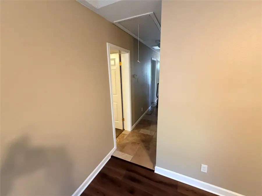 3103 Whisper Oaks Ln #A & B, Georgetown, TX 78628 - #2