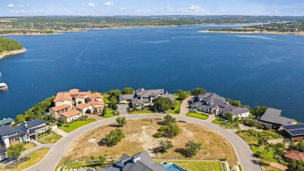 624 Casasanta Trl, Southwest Travis, TX 78738 - #1