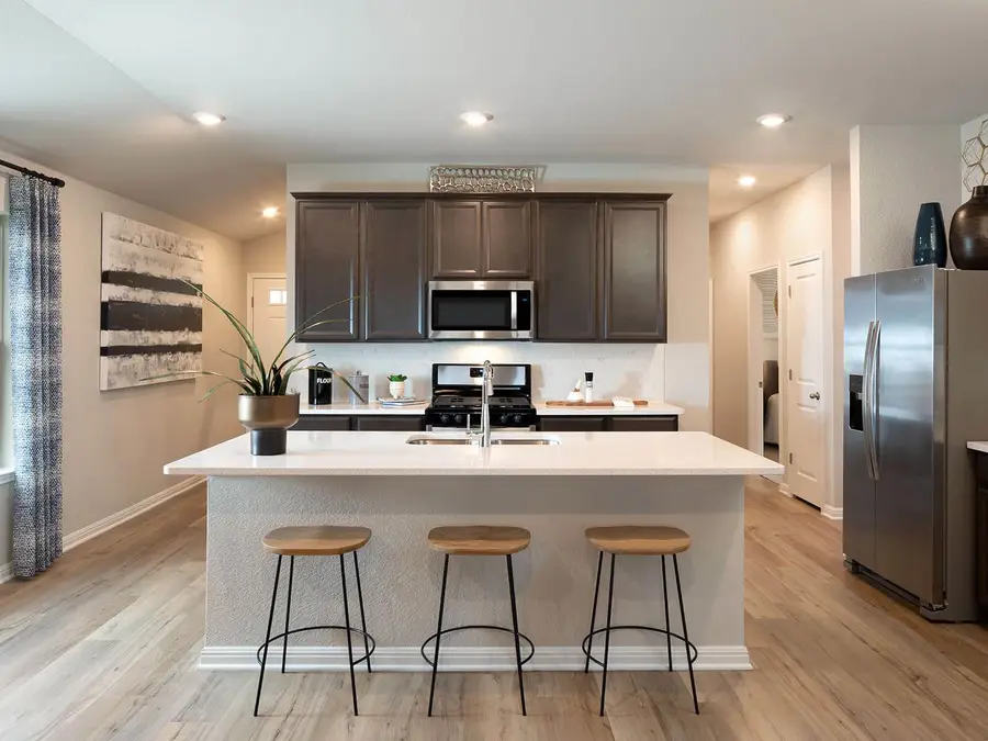 208 Outlaw Dr, Liberty Hill, TX 78642 - Image #3