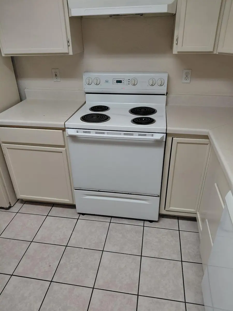 2218 Katy Ln, Georgetown, TX 78626 - #3