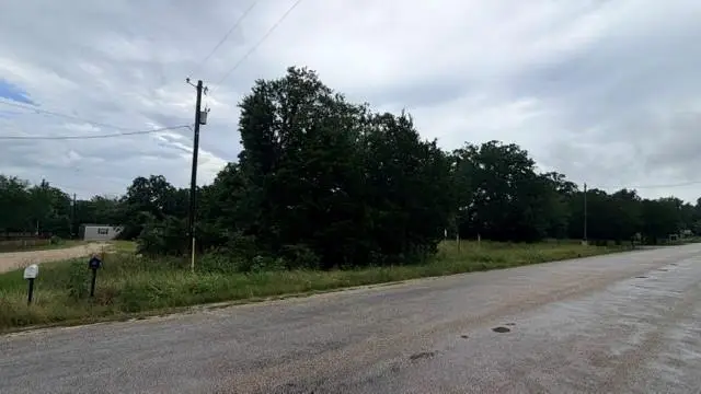 000 Cool Water Dr, Bastrop, TX 78602 - #1