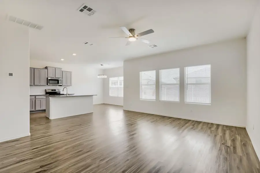 125 Guardian Angel Ct, Jarrell, TX 76537 - #3