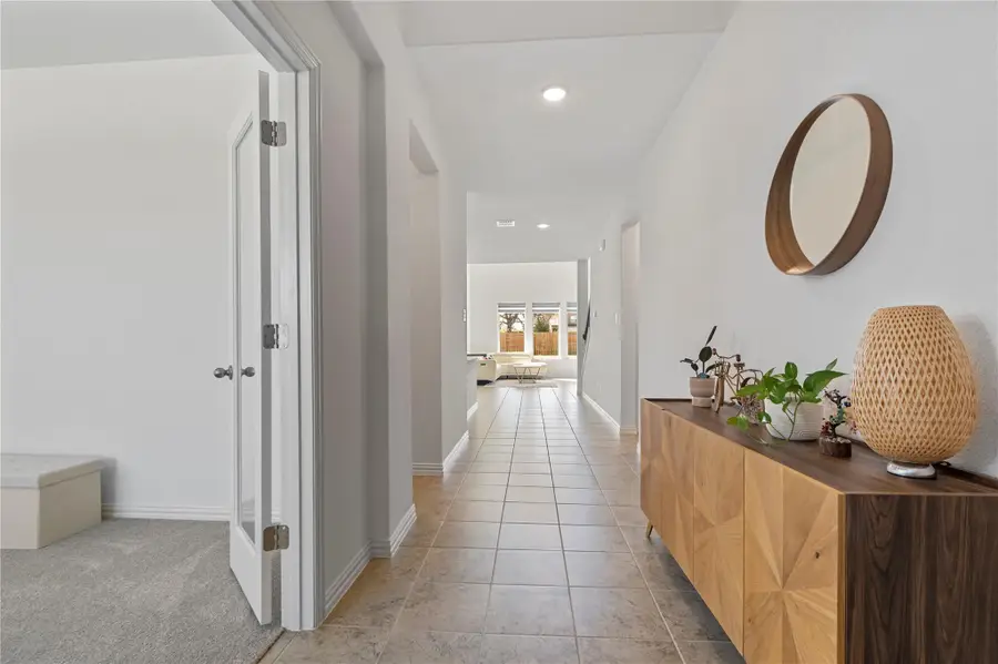 631 Breeze Hollow Ln, Georgetown, TX 78628 - #2