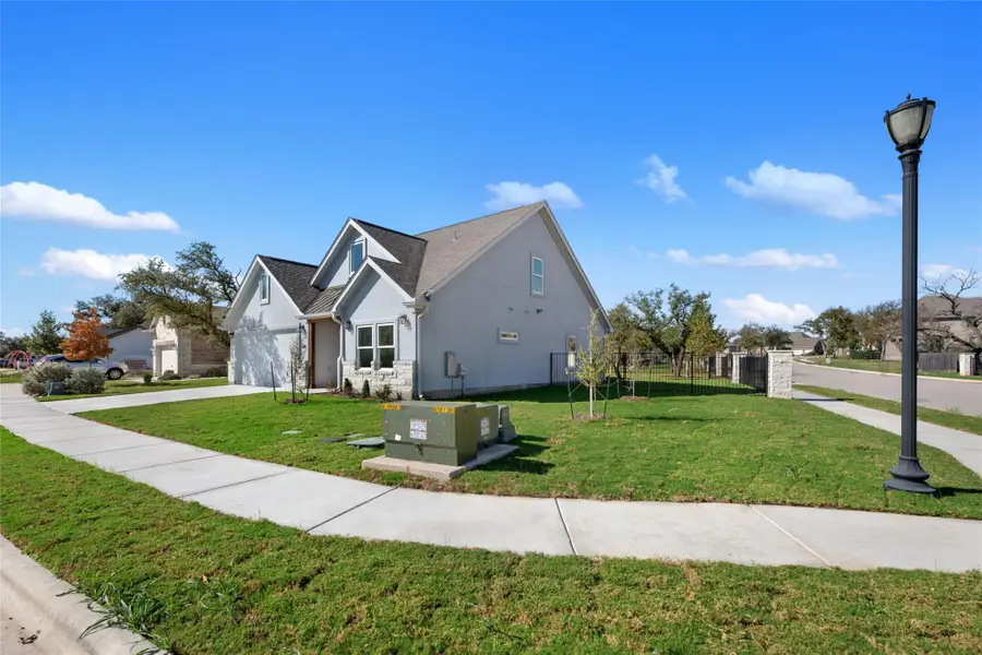 500 Treaty Oak Dr, Georgetown, TX 78628 - Image #2