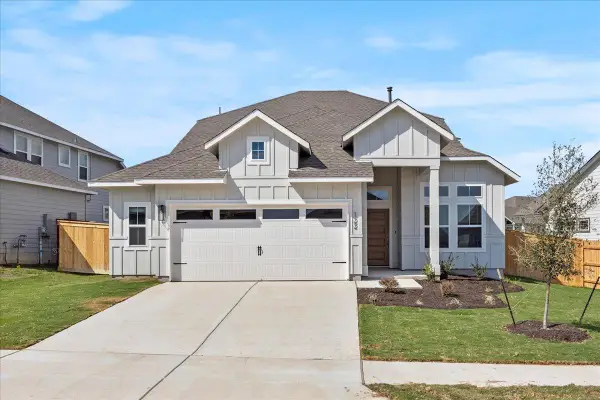 122 Paul Pena Dr, San Marcos, TX 78666