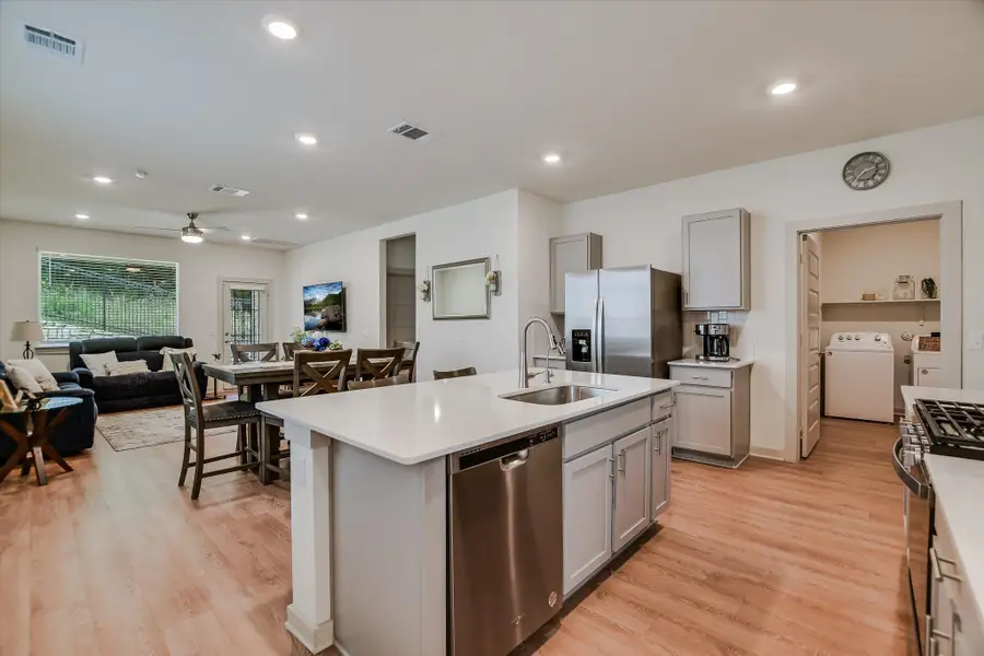 105 Merrick Rd, Georgetown, TX 78628 - #3