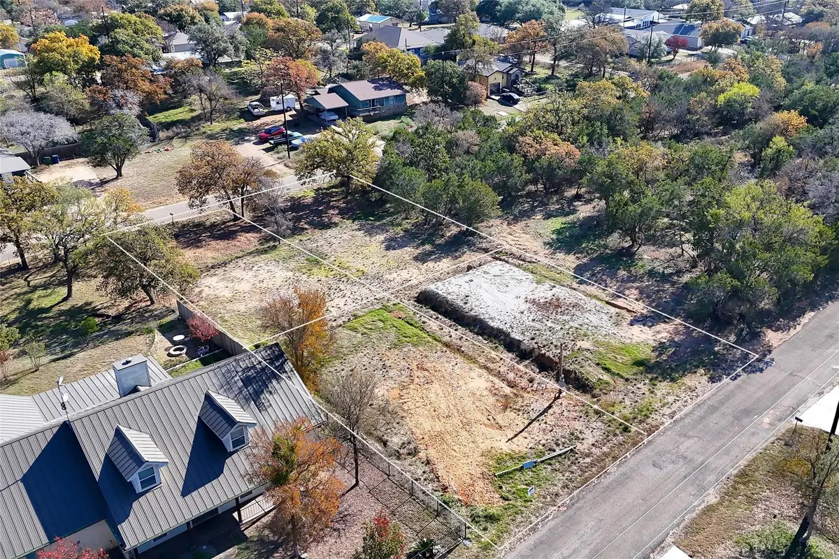 735 Birch Ln, Cottonwood Shores, TX 78657 - Image #1