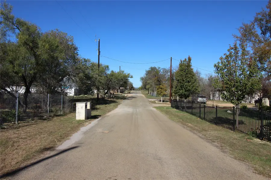 735 Birch Ln, Cottonwood Shores, TX 78657 - Image #3