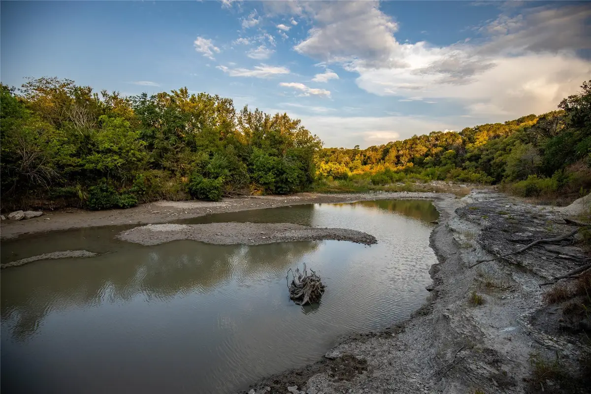 124 Sea Smoke Cv, Liberty Hill, TX 78642 - #1