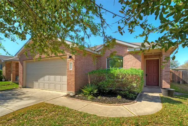 913 Dexter Dr, Leander, TX 78641