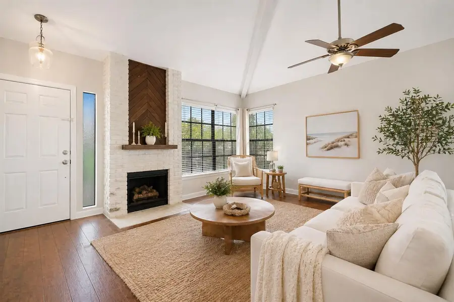 1748 Ohlen Rd #22, Austin, TX 78757 - #2