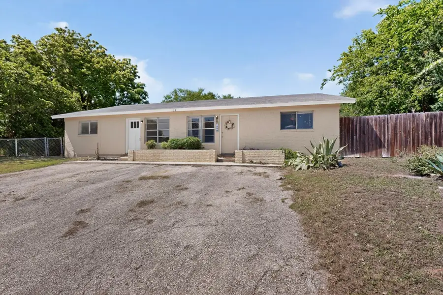 128 Coers Cir, San Marcos, TX 78666 - #2