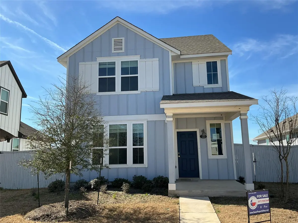 123 Bluestem Dr, Elgin, TX 78621 - #1