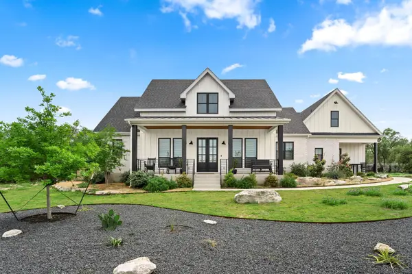 305 Spicewood Trails Dr, Spicewood, TX 78669