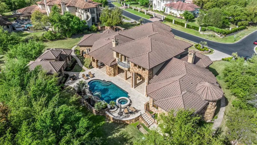 210 Costa Bella Dr, Austin, TX 78734 - #2