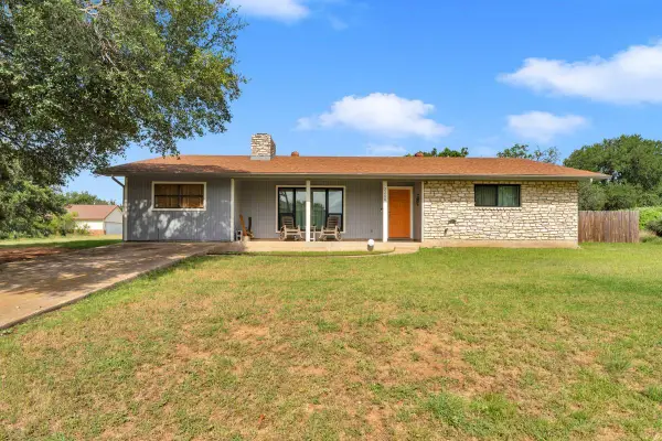 2208 Belaire Dr, Granite Shoals, TX 78654