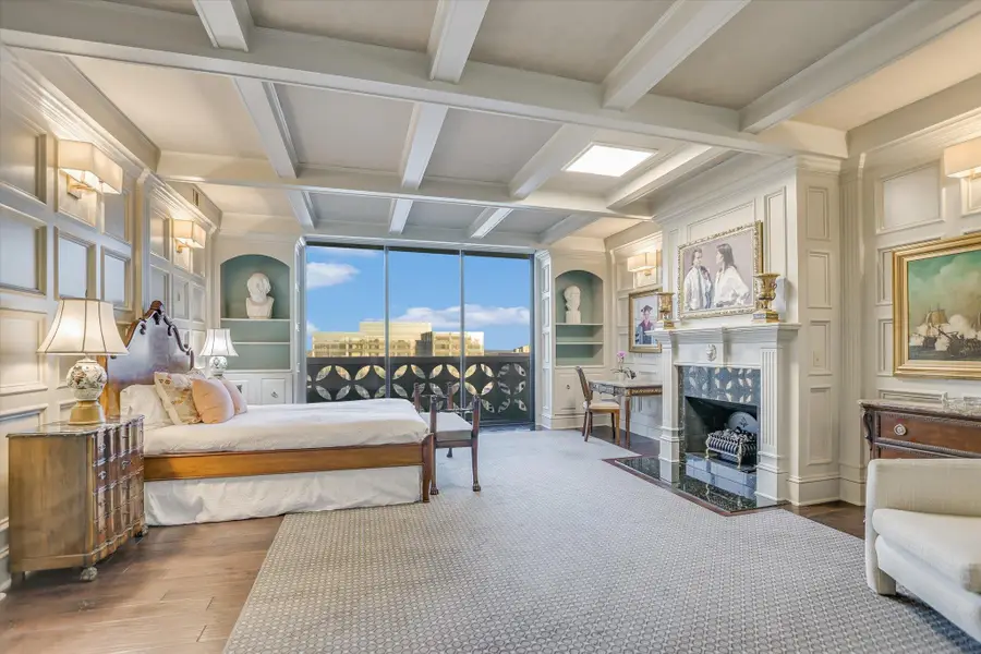 1801 Lavaca St #CDE, Austin, TX 78701 - #3