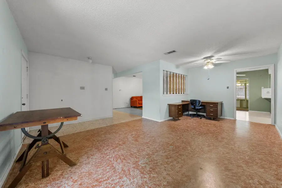 12332 Deerbrook Trl, Austin, TX 78750 - #3