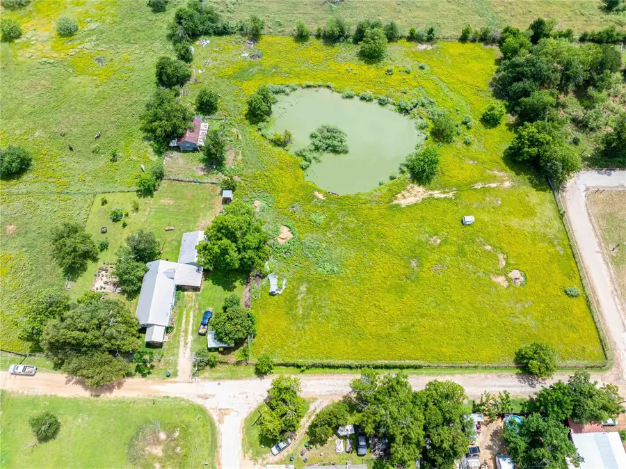 802 Smith Rd, Rockdale, TX 76567 - #3