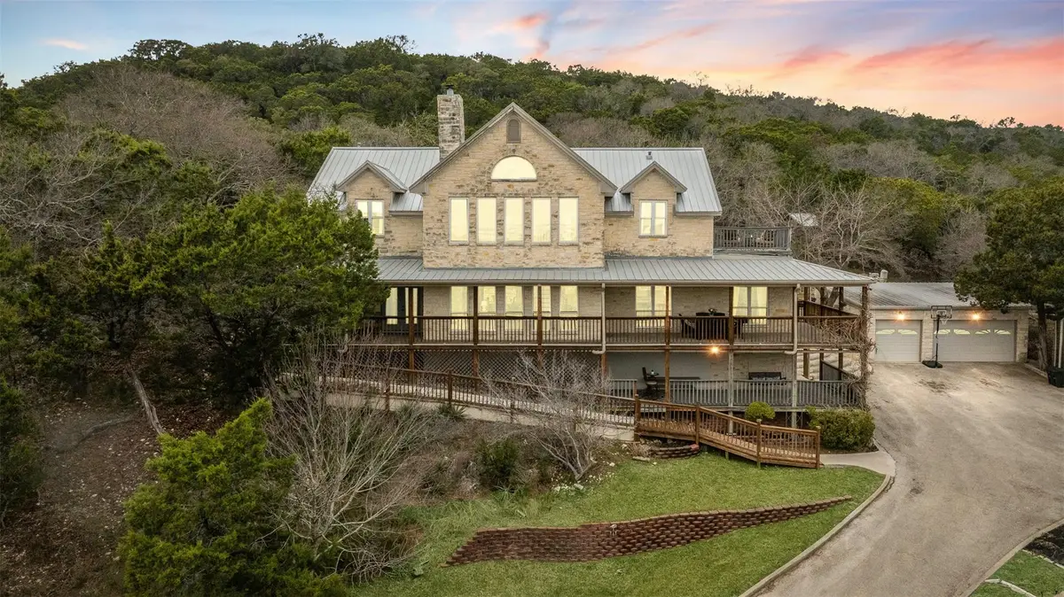 5926 Lakeside Dr, Belton, TX 76513 - #1