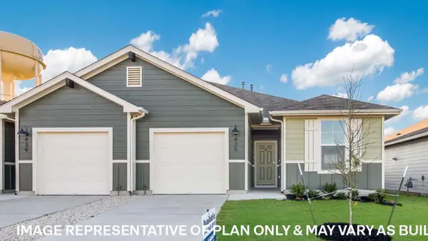 207B Harrison Xing, Uhland, TX 78640