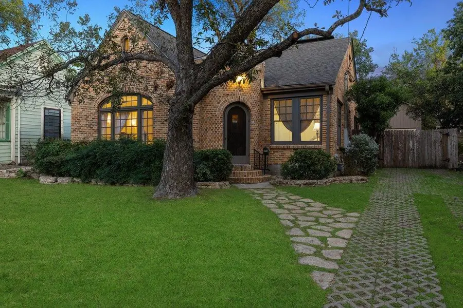 1609 Wethersfield Rd, Austin, TX 78703 - Image #2