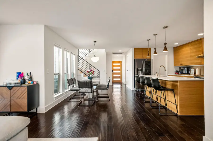 1124 Linden St #B, Austin, TX 78702 - #2